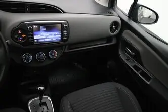 Toyota Yaris, 1.5, 82 kW, petrol, automatic, front-wheel drive