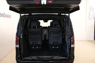Mercedes-Benz V 300, 2.0, 174 kW, diesel, automatic, four-wheel drive