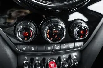 MINI Countryman, 1.5, 75 kW, petrol, automatic, front-wheel drive
