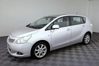 Toyota Verso, 2.0, 126 kW, дизель, механическая, передний привод
