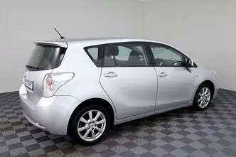 Toyota Verso, 2.0, 126 kW, дизель, механическая, передний привод