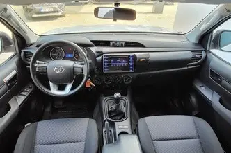 Toyota Hilux, 2.4, 110 kW, diisel, manuaal, nelikvedu