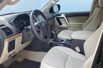Toyota Land Cruiser, 2.8, 150 kW, diesel, automatic, four-wheel drive