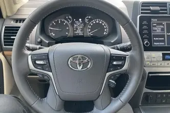 Toyota Land Cruiser, 2.8, 150 kW, diesel, automatic, four-wheel drive