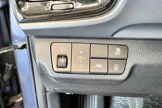 Kia Stonic, 1.4, 73 kW, bensiin, manuaal, esivedu