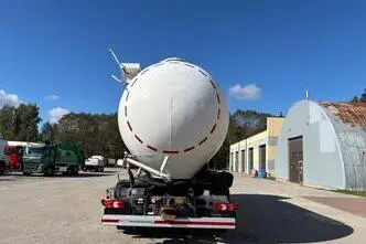 Mercedes-Benz Actros, 375 kW, diisel, automaat
