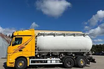 Mercedes-Benz Actros, 375 kW, diisel, automaat