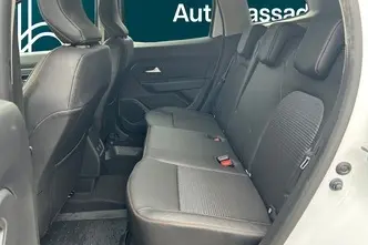 Dacia Duster, 1.3, 110 kW, bensiin, manuaal, nelikvedu