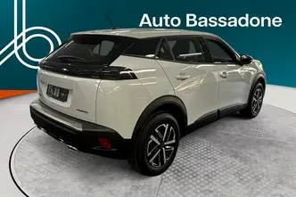 Peugeot 2008, 1.2, 107 kW, гибрид, автомат, передний привод