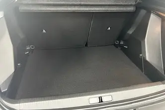 Peugeot 2008, 1.2, 107 kW, гибрид, автомат, передний привод