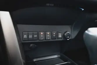 Toyota RAV4, 2.5, 114 kW, гибрид, автомат, передний привод