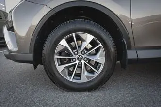 Toyota RAV4, 2.5, 114 kW, гибрид, автомат, передний привод