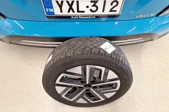 Hyundai Kona, electric, automatic, front-wheel drive