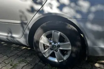 Škoda Octavia, 1.4, 90 kW, bensiin, manuaal, esivedu
