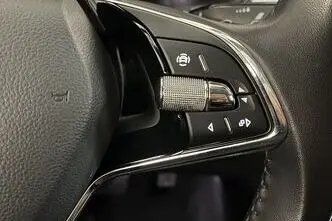 Škoda Superb, 2.0, 140 kW, bensiin, automaat, esivedu