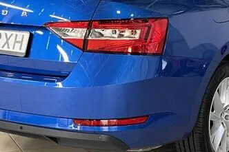 Škoda Superb, 2.0, 140 kW, bensiin, automaat, esivedu