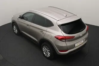 Hyundai Tucson, 1.7, 104 kW, diisel, automaat, esivedu