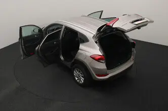 Hyundai Tucson, 1.7, 104 kW, diisel, automaat, esivedu