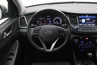Hyundai Tucson, 1.7, 104 kW, diisel, automaat, esivedu