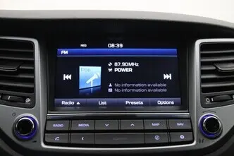 Hyundai Tucson, 1.7, 104 kW, diisel, automaat, esivedu