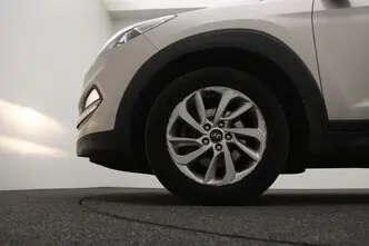 Hyundai Tucson, 1.7, 104 kW, diisel, automaat, esivedu