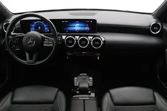 Mercedes-Benz A 180, 1.3, 100 kW, petrol, automatic, front-wheel drive