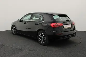 Mercedes-Benz A 180, 1.3, 100 kW, petrol, automatic, front-wheel drive