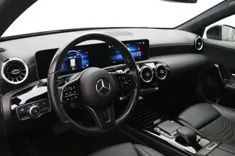 Mercedes-Benz A 180, 1.3, 100 kW, petrol, automatic, front-wheel drive
