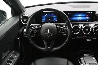Mercedes-Benz A 180, 1.3, 100 kW, petrol, automatic, front-wheel drive