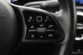 Mercedes-Benz A 180, 1.3, 100 kW, petrol, automatic, front-wheel drive