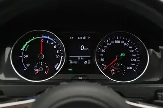 Volkswagen Golf, 1.4, 110 kW, plug-in hybrid, automatic, front-wheel drive