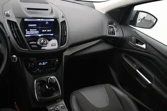 Ford Kuga, 1.5, 88 kW, bensiin, manuaal, esivedu