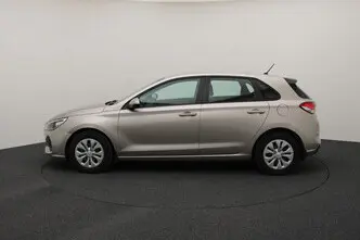 Hyundai i30, 1.4, 73 kW, petrol, manual, front-wheel drive