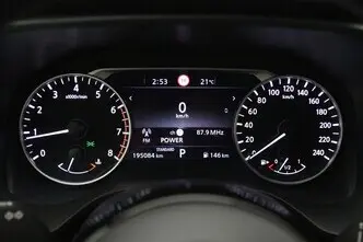 Nissan Qashqai, 1.3, 116 kW, гибрид, автомат, передний привод