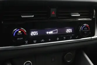 Nissan Qashqai, 1.3, 116 kW, гибрид, автомат, передний привод