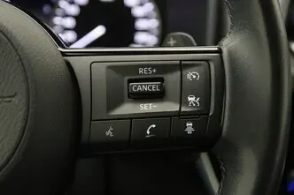 Nissan Qashqai, 1.3, 116 kW, гибрид, автомат, передний привод