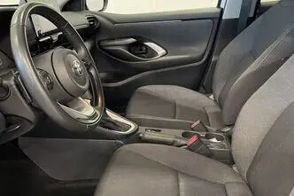 Toyota Yaris, 1.5, 92 kW, petrol, automatic, front-wheel drive
