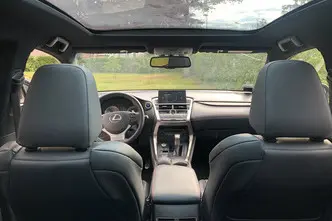 Lexus NX 300h, 2.5, 114 kW, гибрид, автомат, полный привод