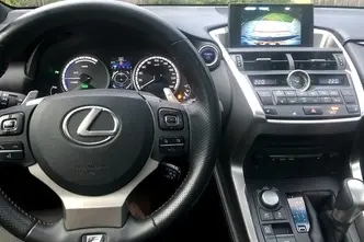 Lexus NX 300h, 2.5, 114 kW, гибрид, автомат, полный привод