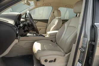 Audi Q7, 3.0, 200 kW, дизель, автомат, полный привод