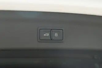 Audi Q3, 1.5, 110 kW, бензин, автомат, передний привод