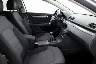 Volkswagen Passat, 2.0, 140 kW, дизель, механическая, передний привод