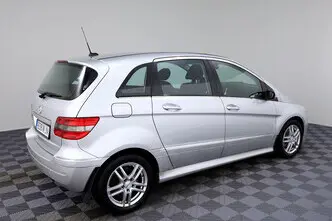 Mercedes-Benz B 180, 2.0, 108 kW, дизель, автомат, передний привод