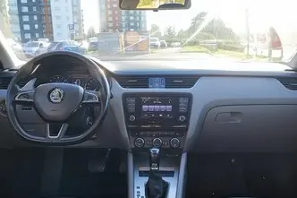 Škoda Octavia, 1.6, 77 kW, diesel, automatic, front-wheel drive