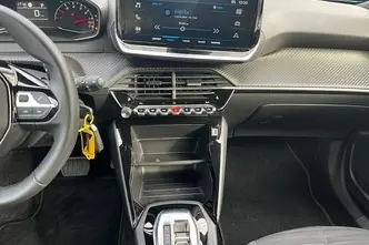 Peugeot 2008, 1.2, 96 kW, bensiin, automaat, esivedu