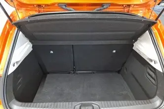 Renault Clio, 1.0, 67 kW, бензин, механическая, передний привод