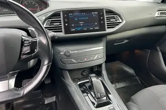 Peugeot 308, 1.2, 96 kW, bensiin, automaat, esivedu