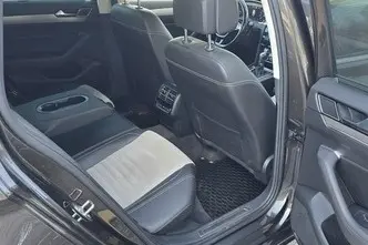 Volkswagen Passat, 1.8, 132 kW, bensiin, automaat, esivedu