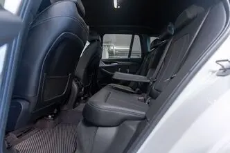 BMW X3, 2.0, 140 kW, гибрид, автомат, полный привод