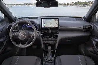 Toyota Yaris Cross, 1.5, 68 kW, гибрид, автомат, передний привод
